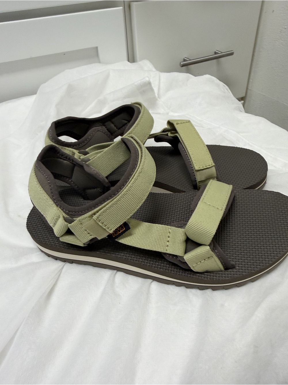 Teva Olive and Brown Adjustable Strap Sandals NWOT